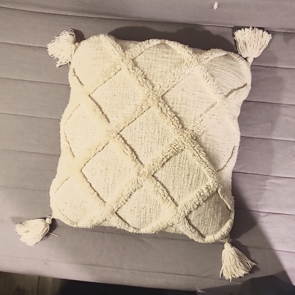 Better Home & Gardens Tufted Trellis decorative 20"square throw pillow, natural